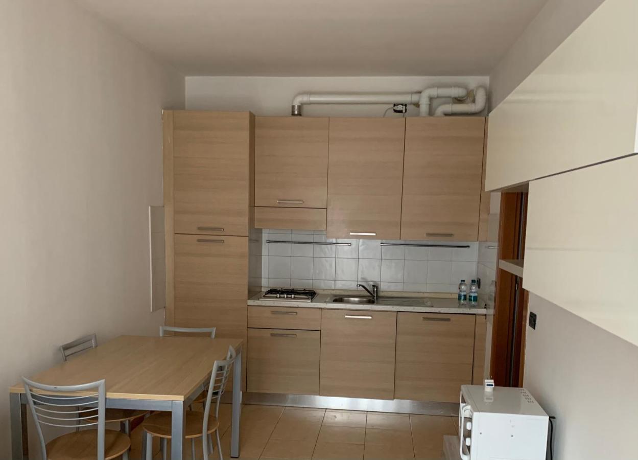Casa Fiera Apartment Verona Bagian luar foto